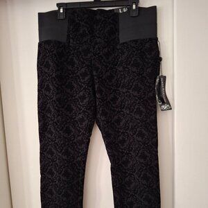 ONE 5 ONE Raised Pattern Black Pull On Platinum Ponte Pants L